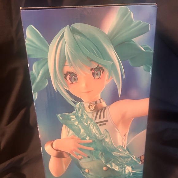 Vocaloid Banpresto Evolve Clearluxe Hatsune Miku (EmeraldGem) Figure  US Seller - Picture 5 of 6